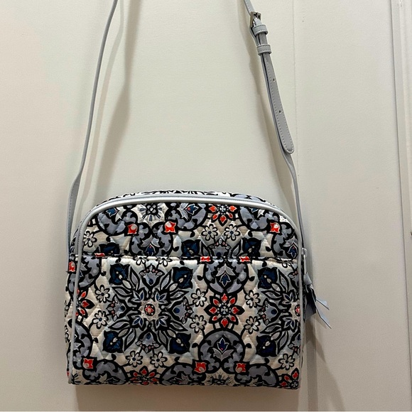 ❤️AMAZING DEAL❤️ Vera Bradley Trimmed Crossbody NWT - Picture 5 of 12